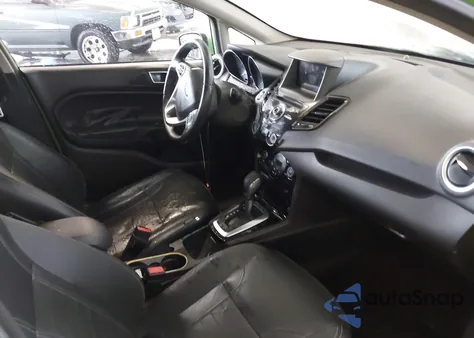 2014 Ford Fiesta Titanium из США, поврежденный, VIN 3FADP4CJ6EM221850